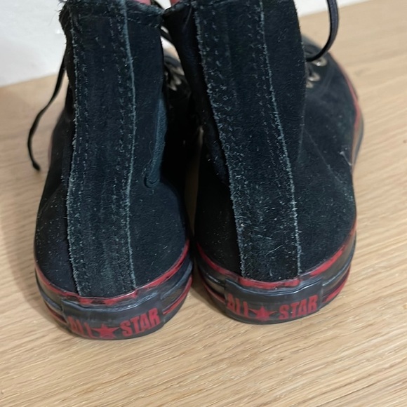 VINTAGE RARE Converse All Star 1Q101 Suede Leather Hi Sneakers sz 7 women - Picture 9 of 16